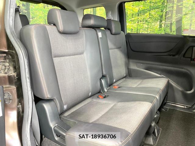 Toyota SIENTA 2018-08 8379941-8