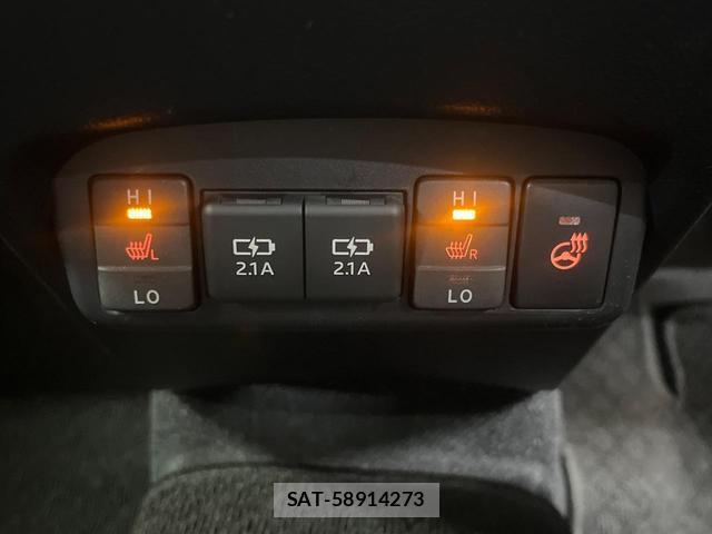 Toyota SIENTA 2020-09 8379978-5