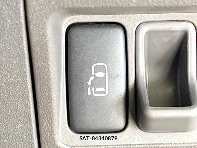 Toyota SIENTA 2008-08 8380047-4