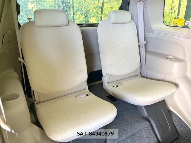 Toyota SIENTA 2008-08 8380047-9