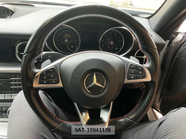 Mercedes Benz SLC 2016-05 8378886-14