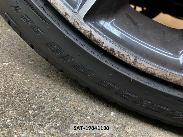 Mercedes Benz SLC 2016-05 8378886-5