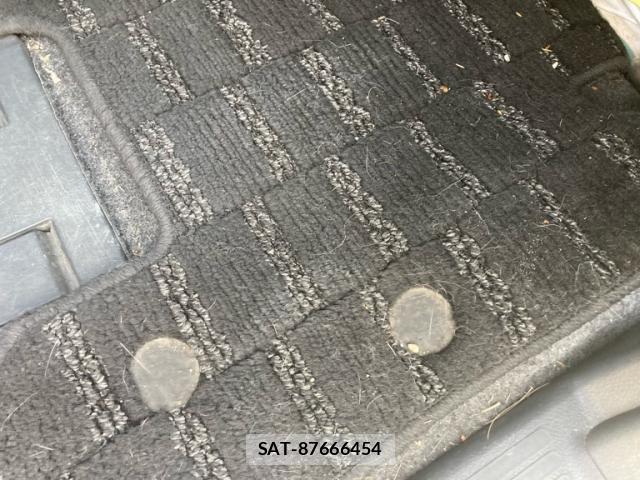 Suzuki SPACIA 2013-10 8379129-8
