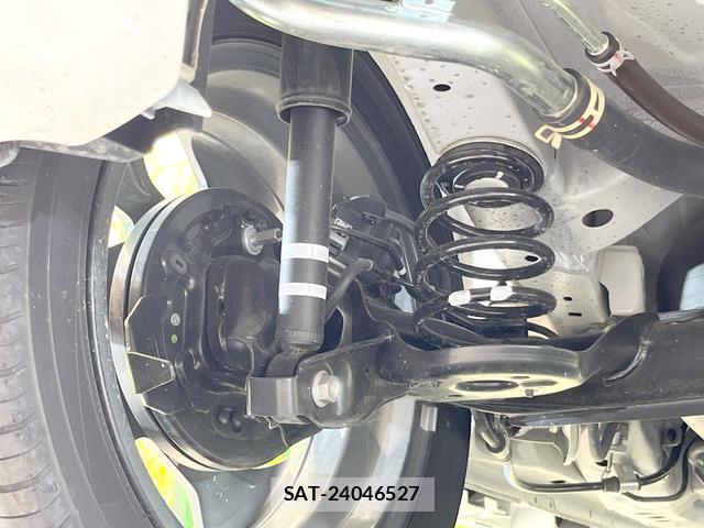Suzuki SPACIA 2025-10 8379461-18