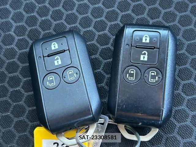 Suzuki SPACIA 2019-11 8379564-17