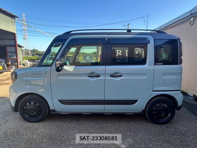 Suzuki SPACIA 2019-11 8379564-8