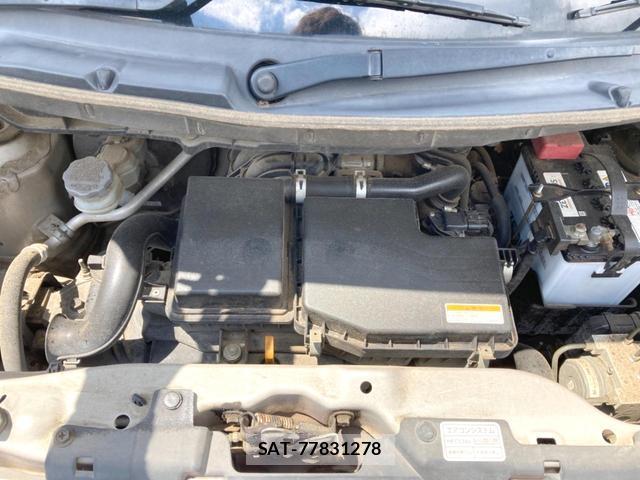 Suzuki SPACIA 2014-02 8378631-17