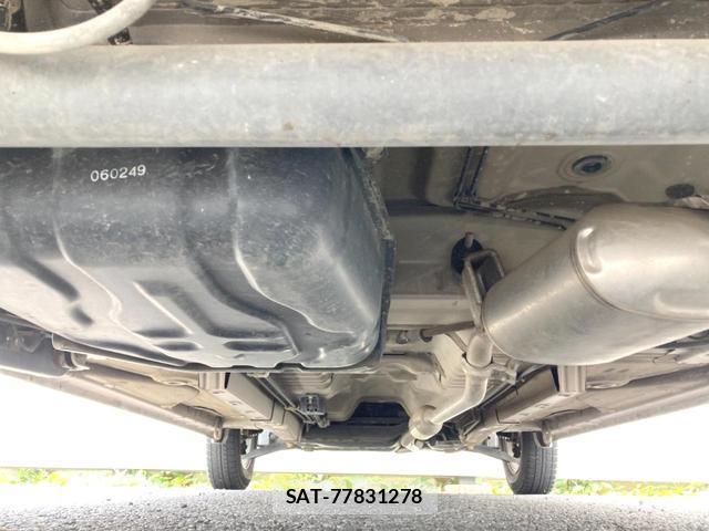 Suzuki SPACIA 2014-02 8378631-18