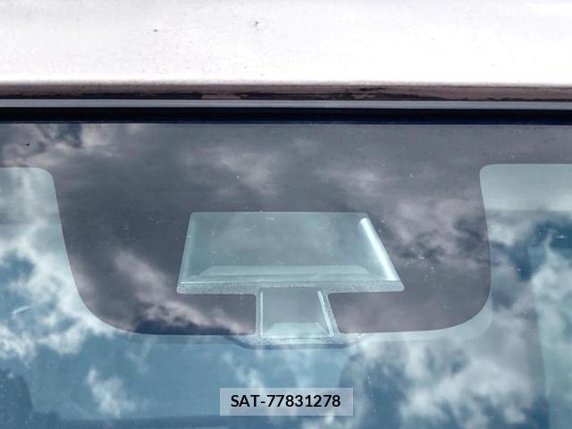 Suzuki SPACIA 2014-02 8378631-3