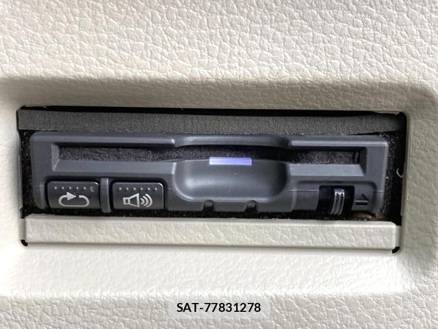Suzuki SPACIA 2014-02 8378631-4