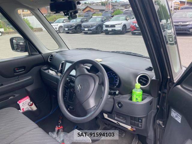 Suzuki SPACIA 2016-09 8379077-6