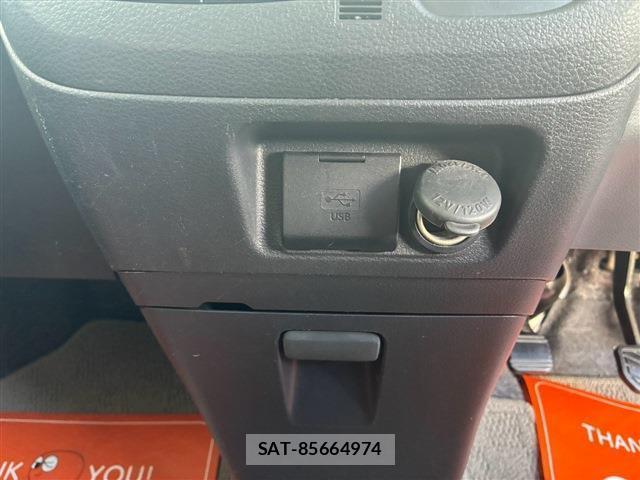 Suzuki SPACIA 2016-06 8379907-13