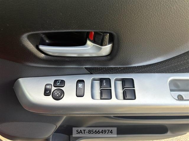 Suzuki SPACIA 2016-06 8379907-16