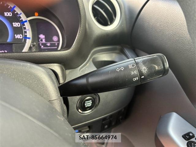 Suzuki SPACIA 2016-06 8379907-9