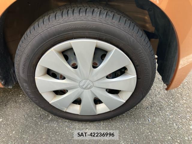 Suzuki SPACIA 2014-02 8380025-13