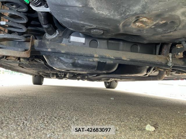 Toyota SPADE 2013-11 8379007-15