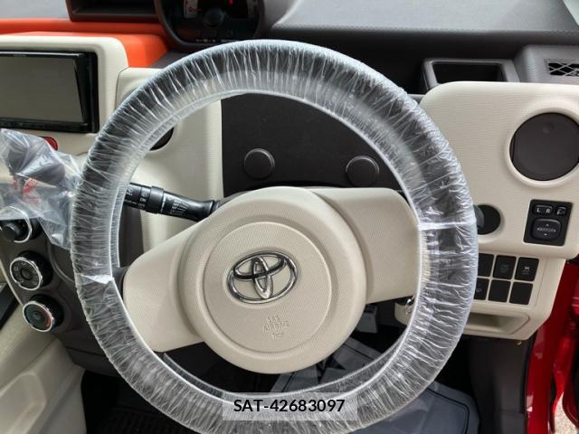 Toyota SPADE 2013-11 8379007-19