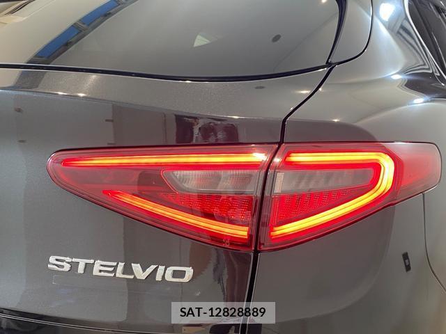 ALFA ROMEO STELVIO 2019-03 8378521-11