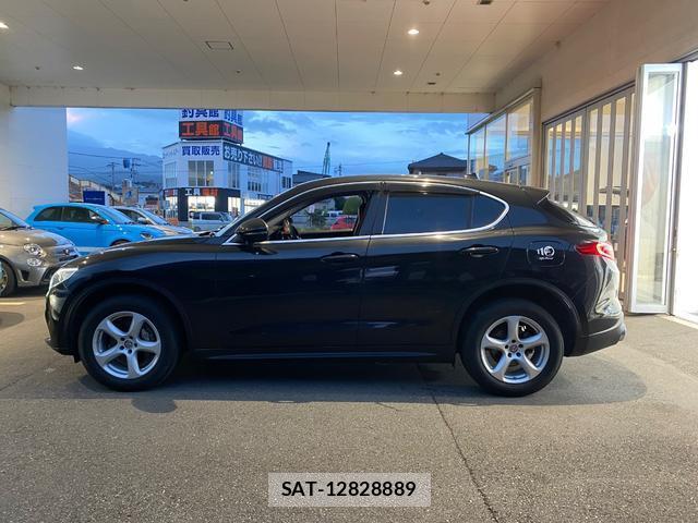 ALFA ROMEO STELVIO 2019-03 8378521-4
