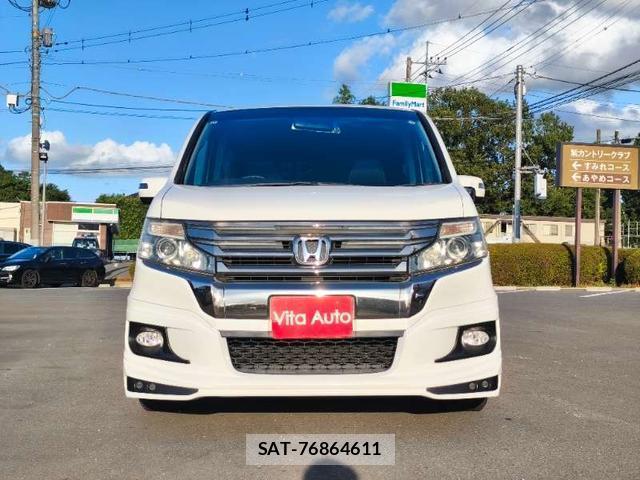 Honda e 2013-12 8378731-16