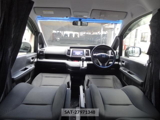 Honda e 2013-07 8379468-2