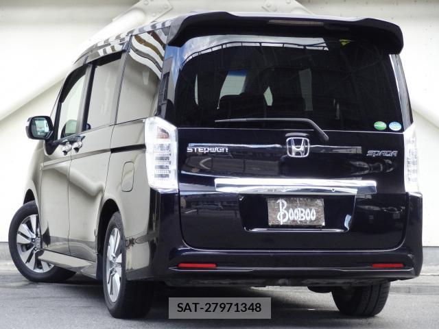 Honda e 2013-07 8379468-4