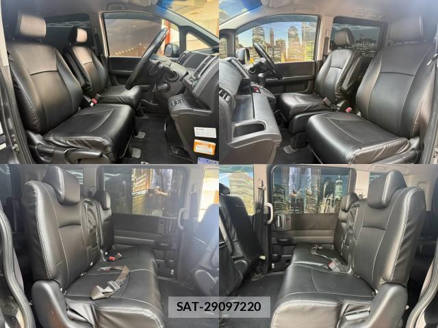 Honda e 2011-06 8379823-3