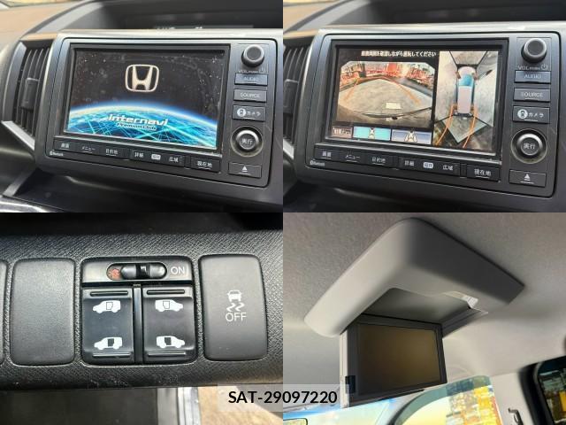 Honda e 2011-06 8379823-4