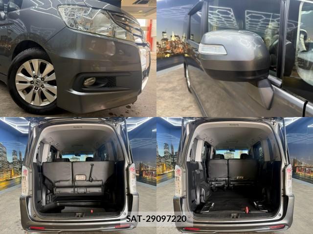 Honda e 2011-06 8379823-6