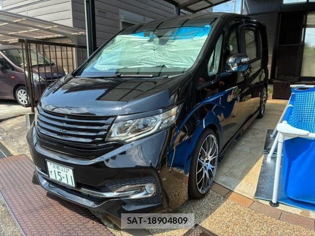 Honda e 2015-04 8379869-0