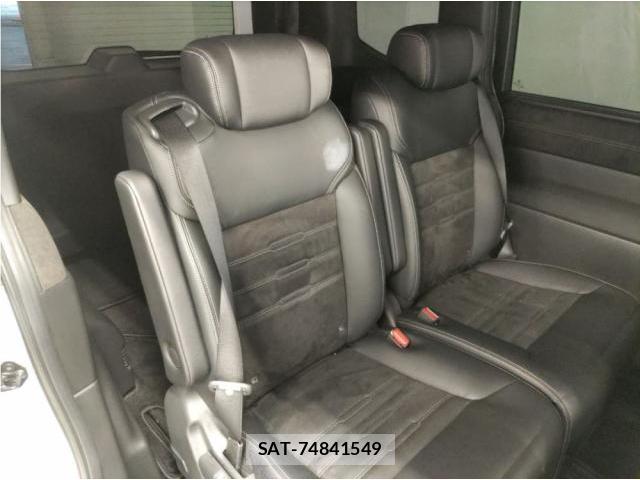 Honda e 2024-06 8379999-5