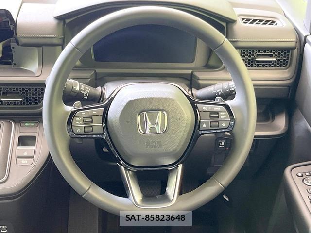 Honda e 2026-07 8379405-11