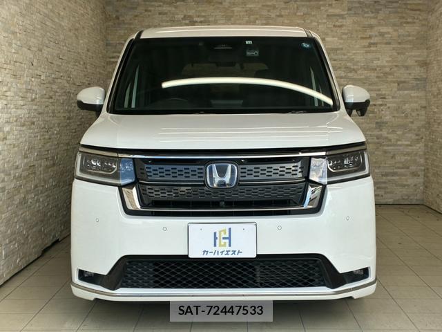 Honda e 2022-12 8379521-2