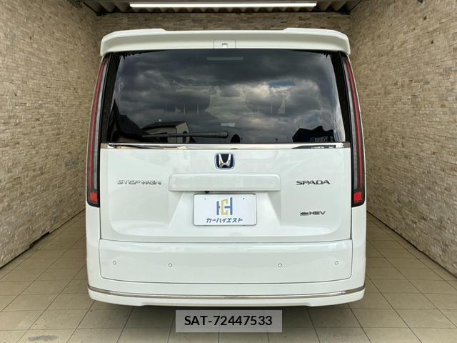 Honda e 2022-12 8379521-5