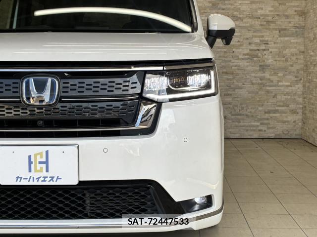 Honda e 2022-12 8379521-8