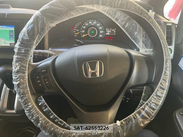 Honda e 2009-10 8379829-10
