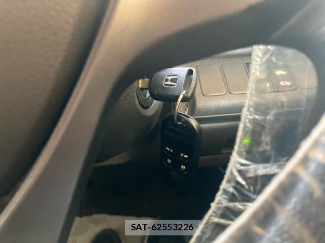 Honda e 2009-10 8379829-11