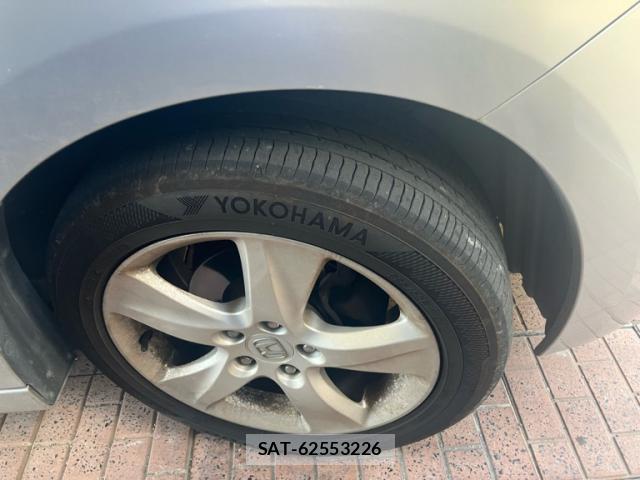 Honda e 2009-10 8379829-3