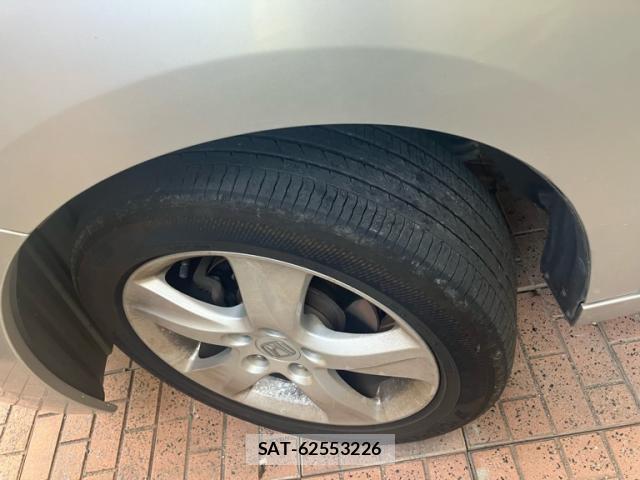 Honda e 2009-10 8379829-6