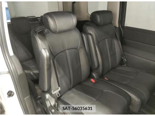 Honda e 2023-02 8379998-5