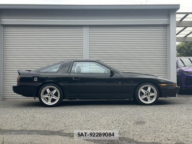 Toyota SUPRA 1990-08 8378686-11