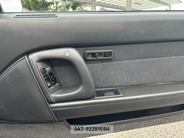 Toyota SUPRA 1990-08 8378686-18