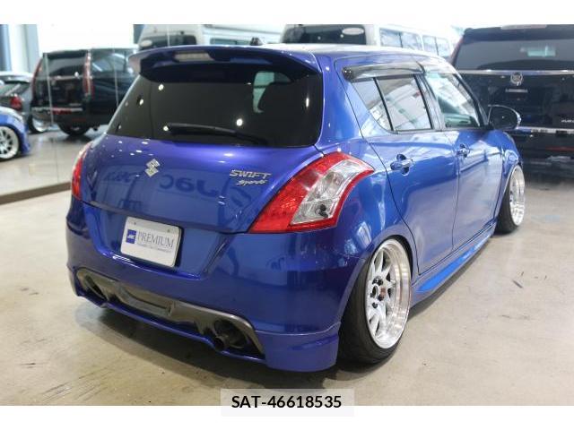 Suzuki SWIFT 2013-10 8379947-1