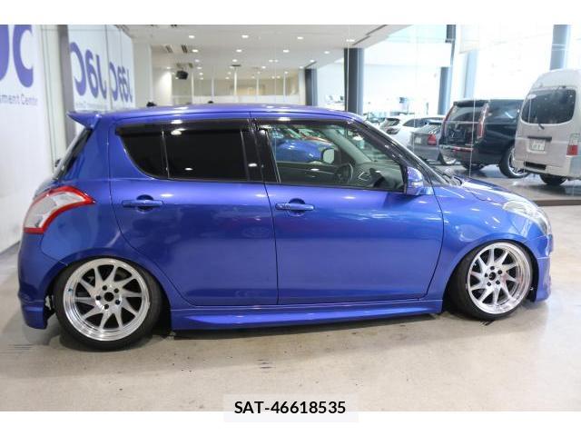 Suzuki SWIFT 2013-10 8379947-3