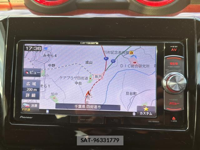 Suzuki SWIFT 2018-01 8380135-11