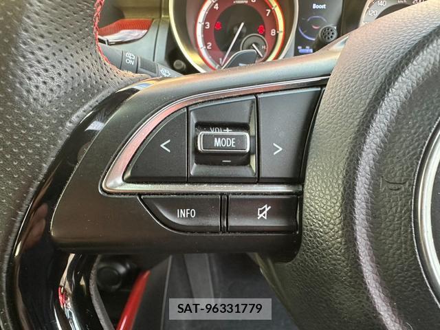 Suzuki SWIFT 2018-01 8380135-13