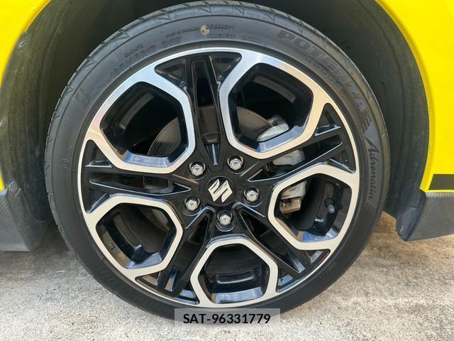 Suzuki SWIFT 2018-01 8380135-19