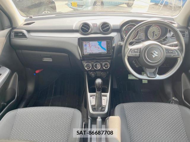 Suzuki SWIFT 2017-10 8378605-1
