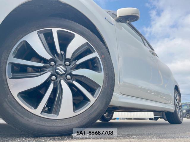 Suzuki SWIFT 2017-10 8378605-11