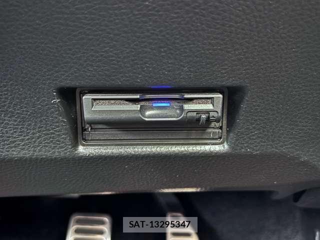 Suzuki SWIFT 2012-08 8379306-10